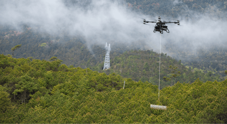 DJI FlyCart 100 transport panelu